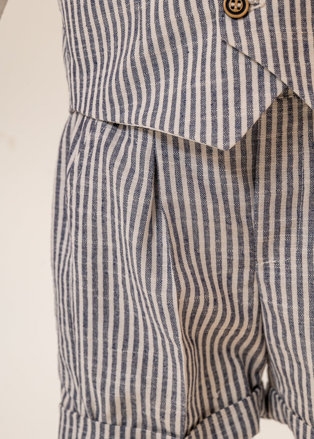 Costum Teodor 4 Piese Vesta Si Pantalon din In Cu Dungi