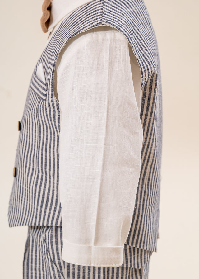 Costum Teodor 4 Piese Vesta Si Pantalon din In Cu Dungi