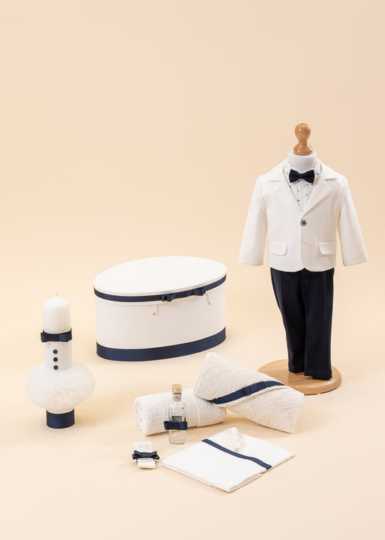 Set Botez Luigi 4 Piese, Costum, Trusou, Lumanare si Cufar Botez AnneBebe