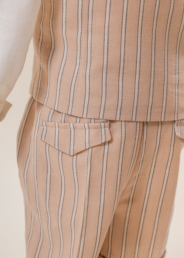 Costum Dan Vesta Si Pantalon Capucino Dungi Crem