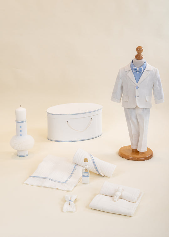 Set Botez Costum In 4 Piese, Costum, Trusou, Lumanare si Cufar Personalizat Botez AnneBebe