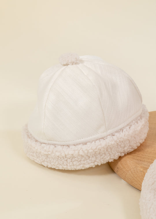 Caciula Stofa Crem Cu Bucle AnneBebe