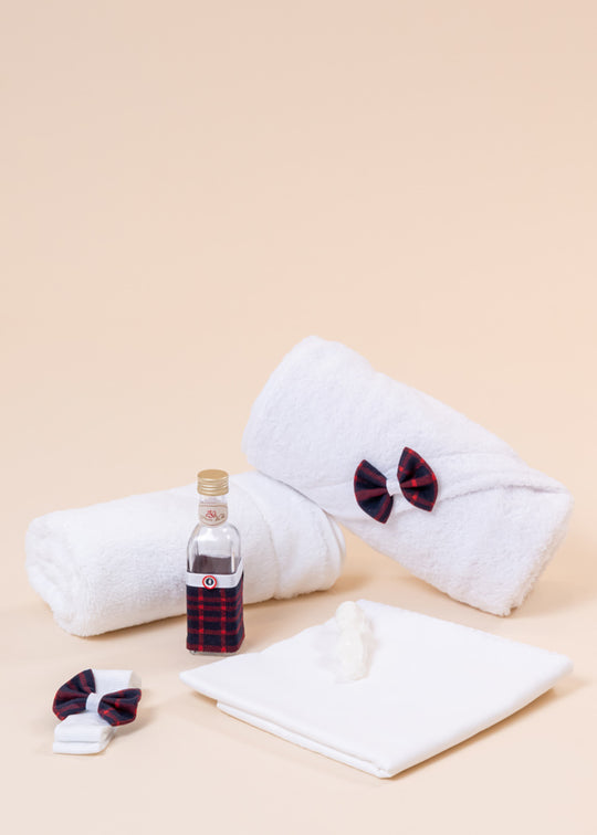 Darie White Truss Red Plaid Bow with Navy Blue AnneBebe