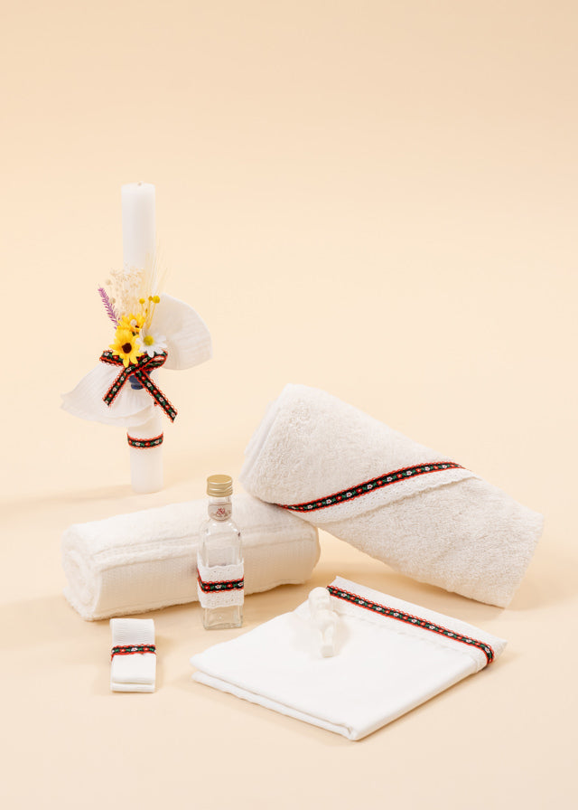 Set Botez Traditional 2 Piese, Lumanare si Trusou Personalizat AnneBebe