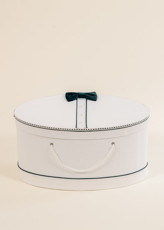 Cufar Sabin Oval Crem Funda Catifea Verde Smarald Pe Capac AnneBebe