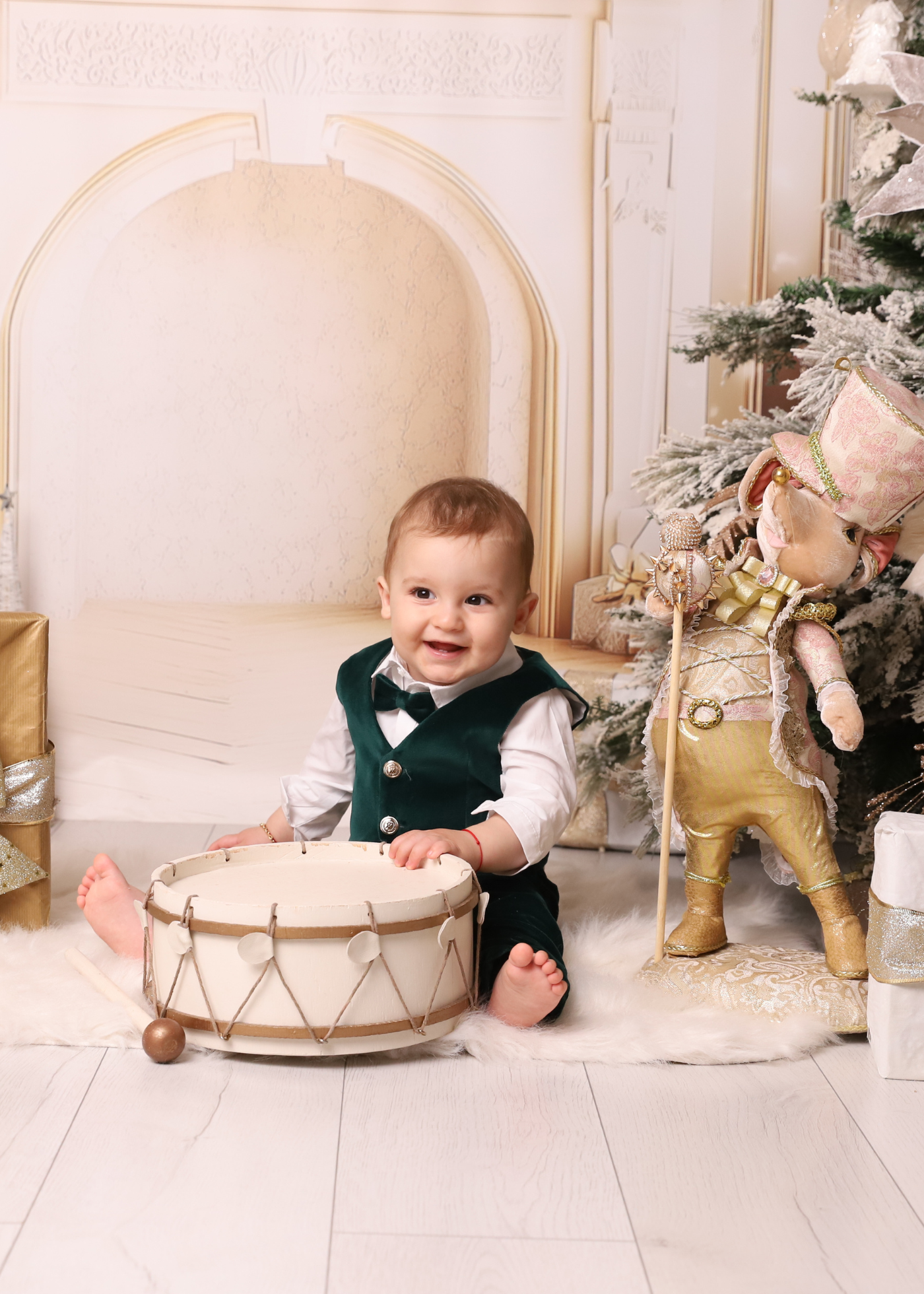 Ayan Green Velvet Costume AnneBebe