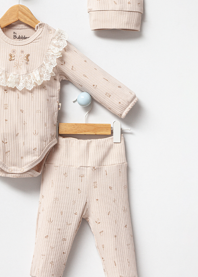 3 Piece Set Casual Girls Beige Cotton Long Sleeve Bodysuit Long Pants And Fes 3015 Bubbles