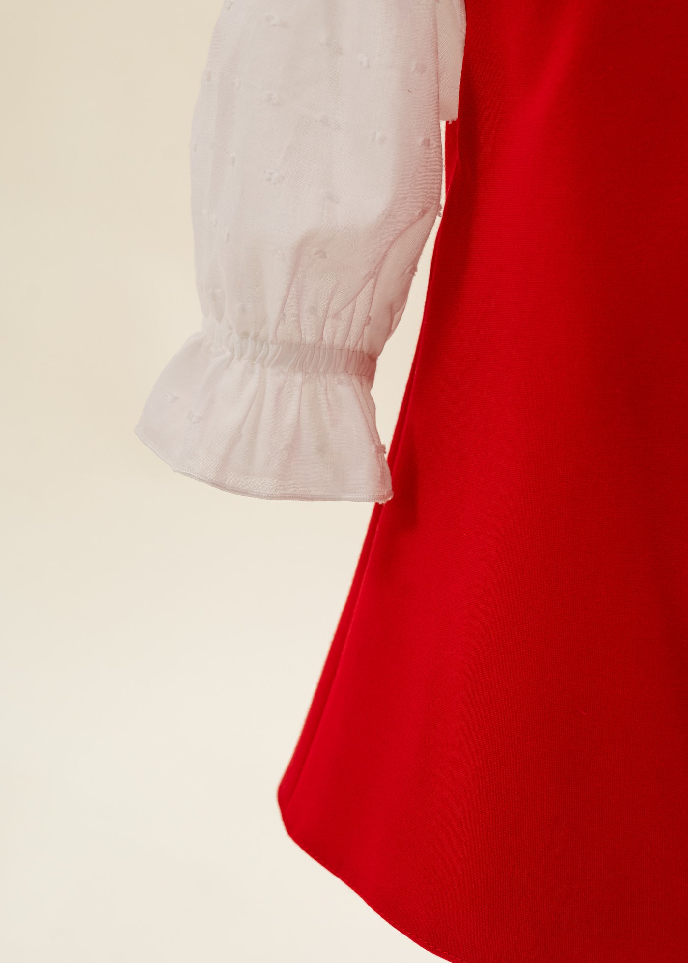 Rochita Rosie Cu Perle La Gat Si Buzunare AnneBebe