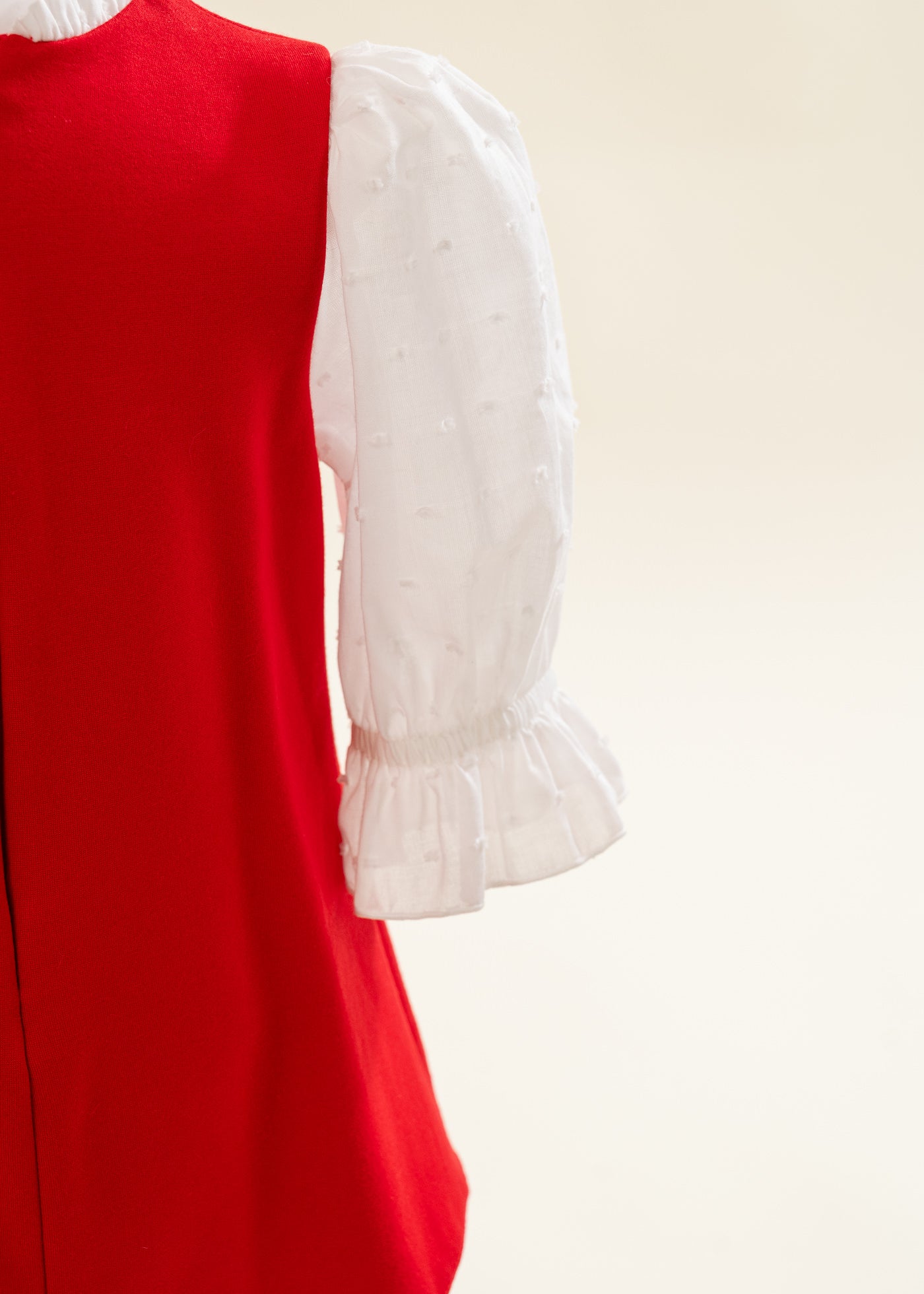 Rochita Rosie Cu Perle La Gat Si Buzunare AnneBebe