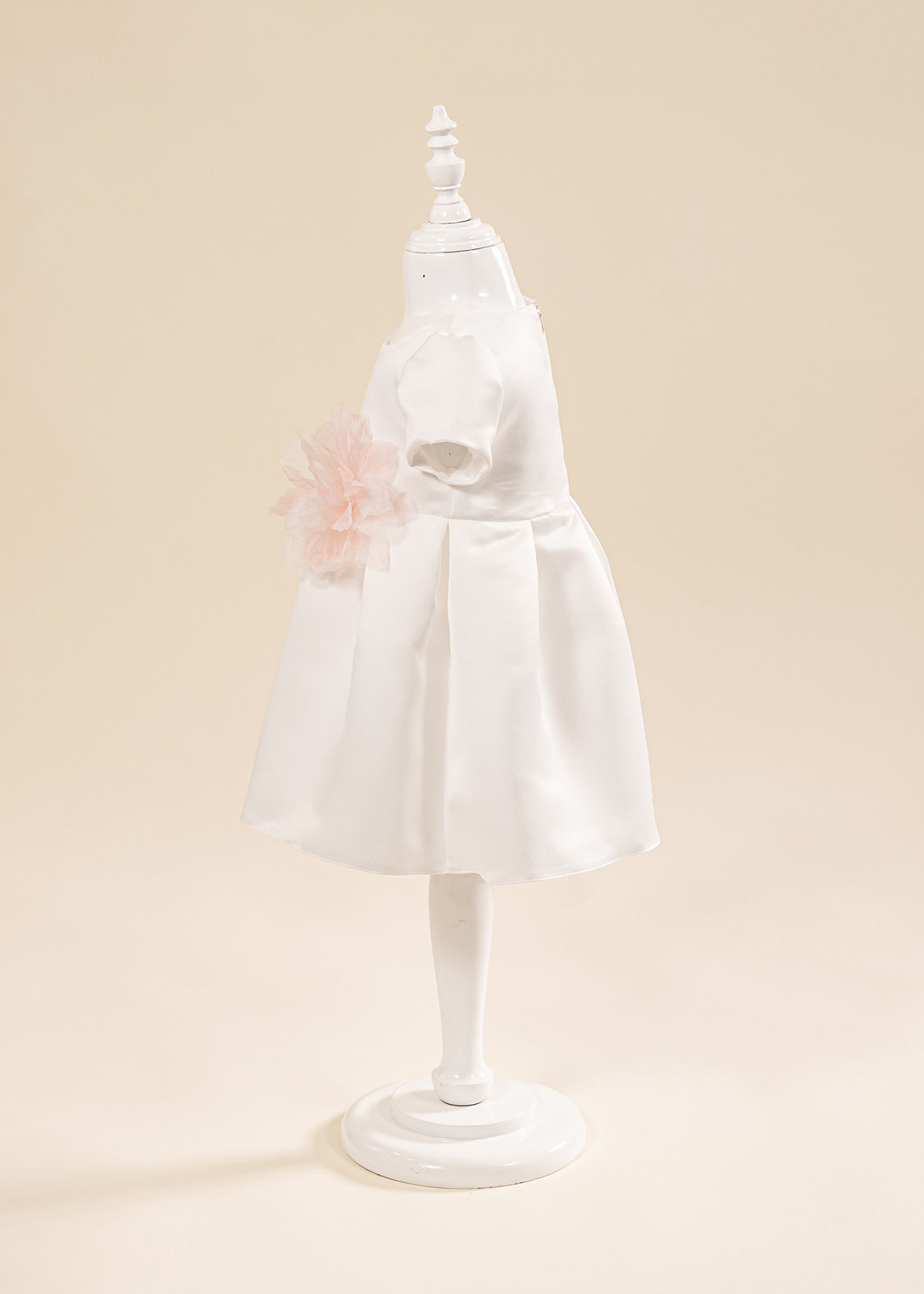 Rochita Mia Crem Cu Floare Roz In Talie AnneBebe