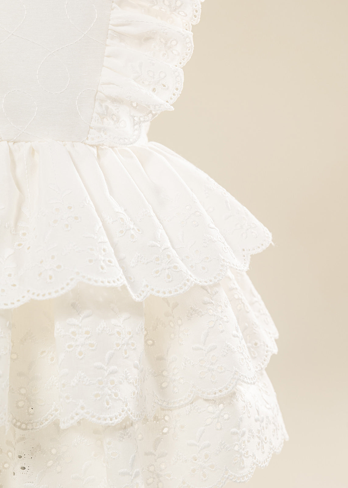 Rochita Eleganta Zina Crem Broderie Cu Doua Volanase AnneBebe