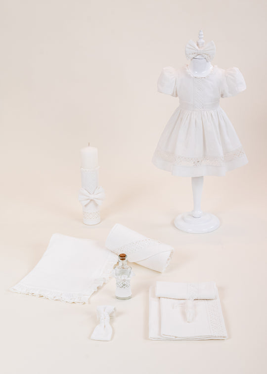 Set Botez Nina 3 Piese, Rochita, Trusou si Lumanare Personalizat Botez AnneBebe