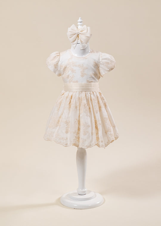 Rochita Doinita Crem Cu Dantela Capucino Brodata AnneBebe