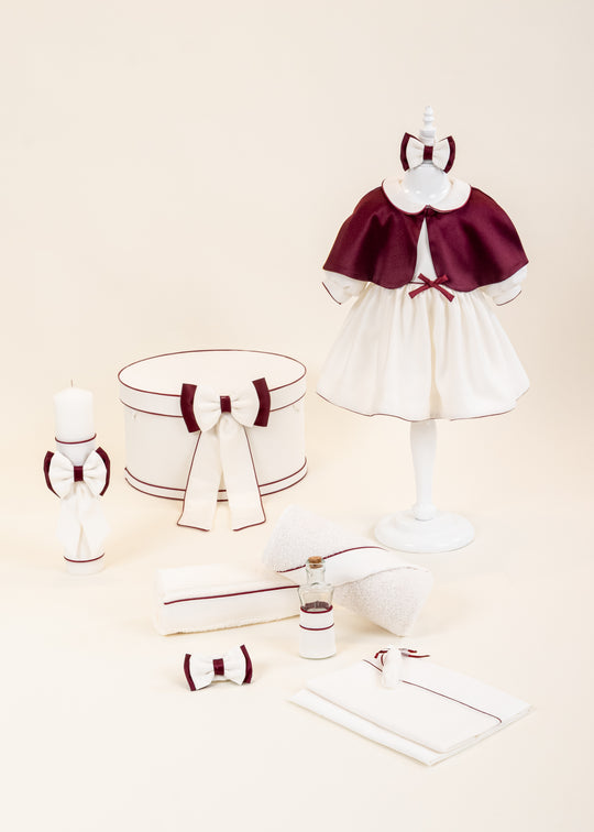 Set Botez Teira 4 Piese, Rochita, Trusou, Lumanare si Cufar Personalizat Botez AnneBebe