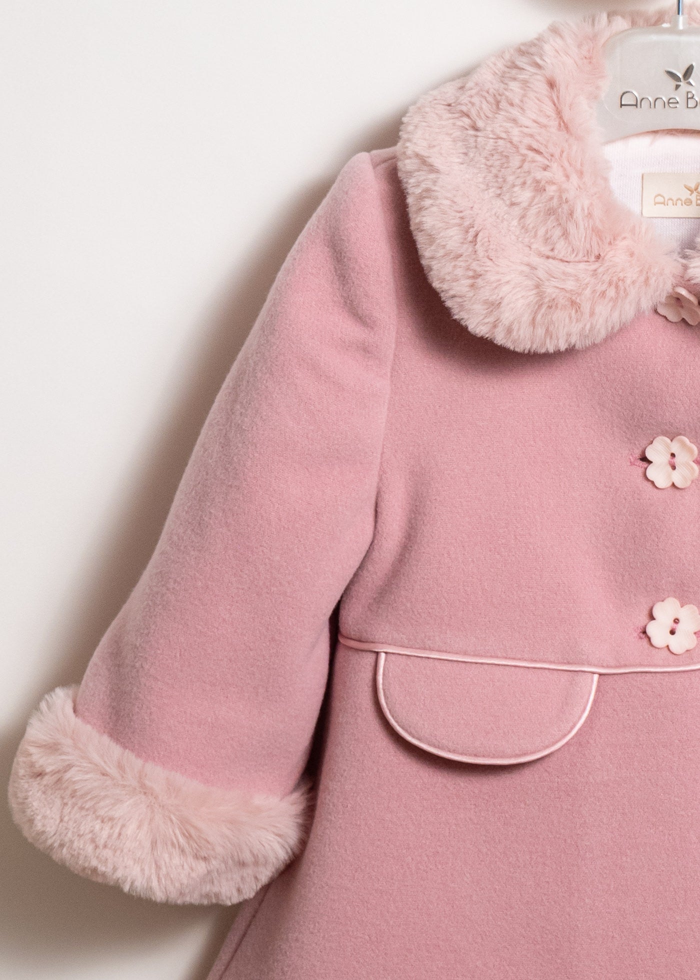 Palton Stofa Roz Pudra Cu Blanita La Guler Si Maneca AnneBebe