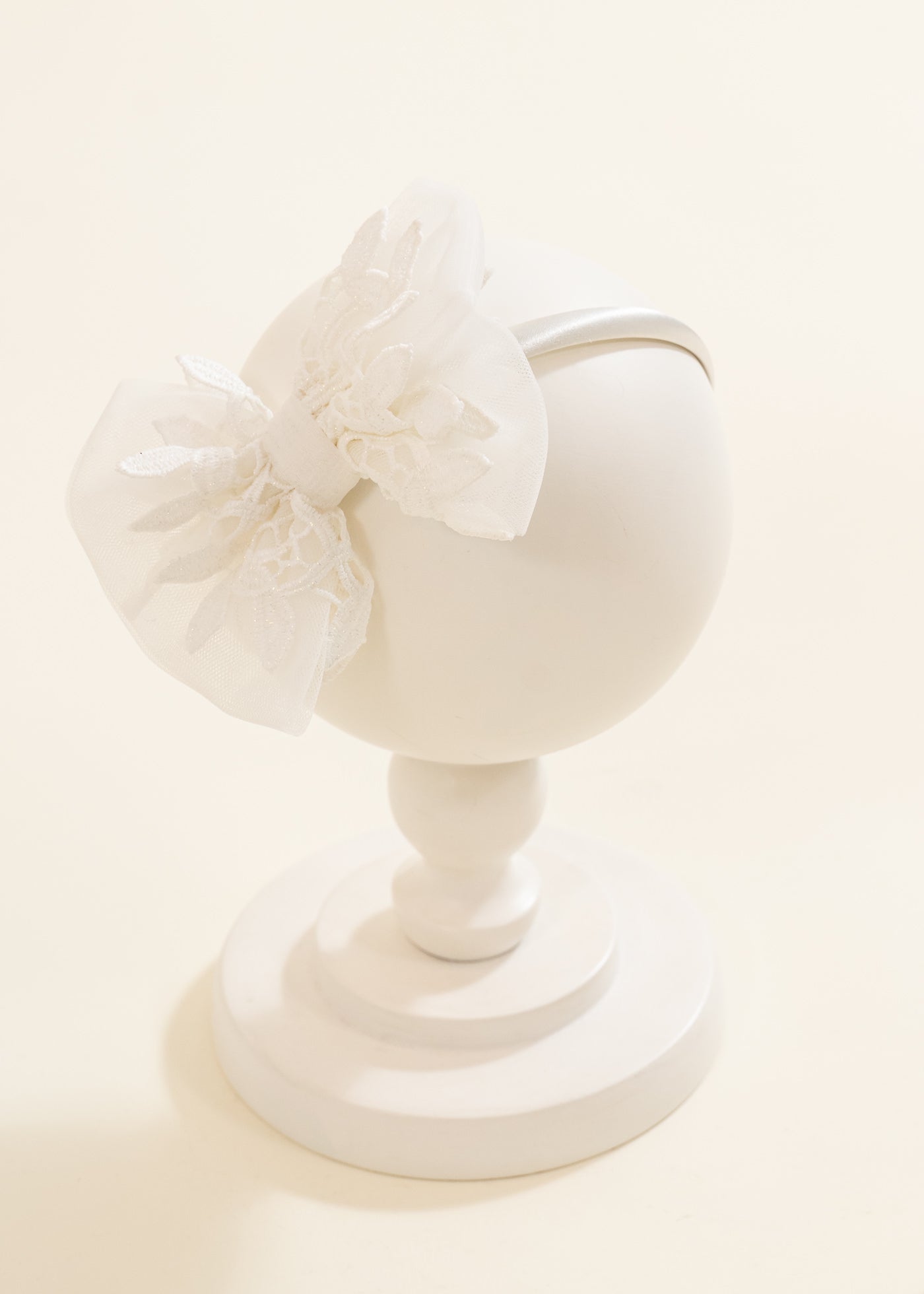 Cordeluta Funda Tull Crem Cu Dantela Cu Frunze Mari AnneBebe