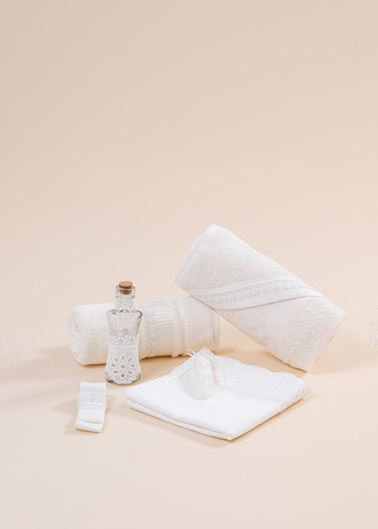 Trusou Fete Crina Crem Dantela Rozete AnneBebe