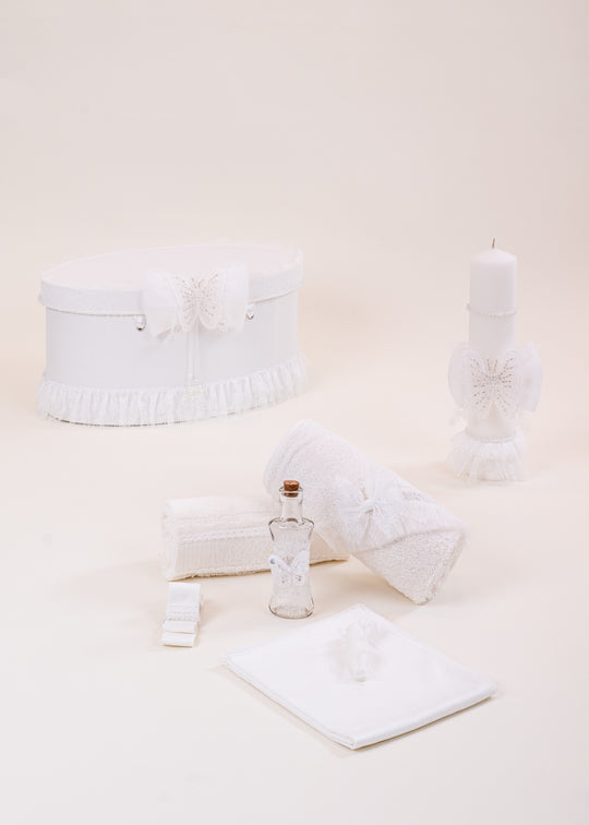 Set Botez Chantelle 3 Piese, Lumanare, Trusou si Cufar Personalizat Botez AnneBebe