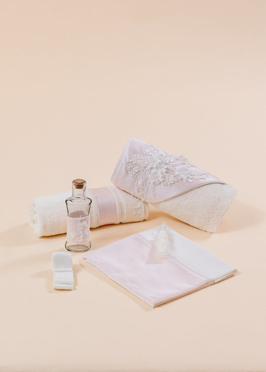 Trusou Sara Crem Dantela Flori Si Perle AnneBebe