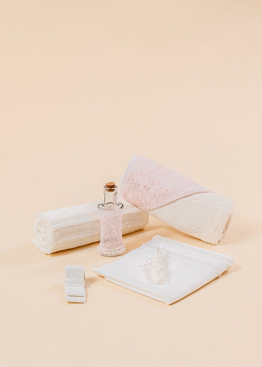 Trusou Liliana Dantela Roz Cu Perle Si Flori AnneBebe