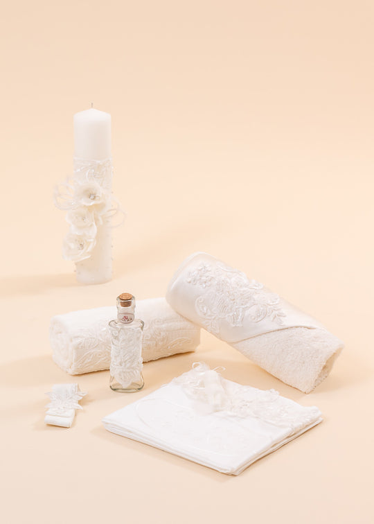 Ariana Christening Set 2 Pieces, Candle and Personalized AnneBebe Kit