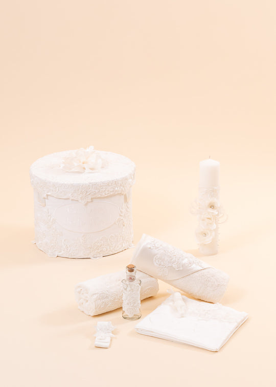 Ariana Baptism Set 3 Pieces, Candle, Trunk and Personalized Chest AnneBebe