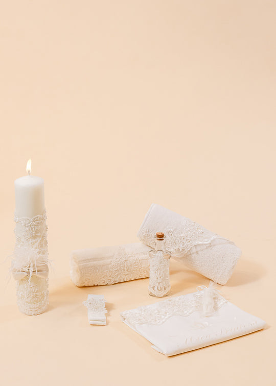 Anais Baptism Set 2 Pieces Candle and Personalized Trunk AnneBebe