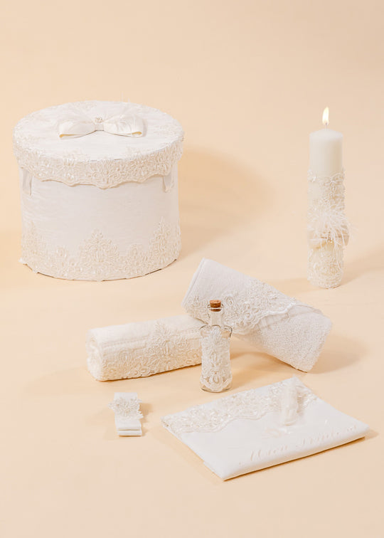 Anais Baptism Set 3 Pieces Candle, Trunk and Personalized Chest AnneBebe