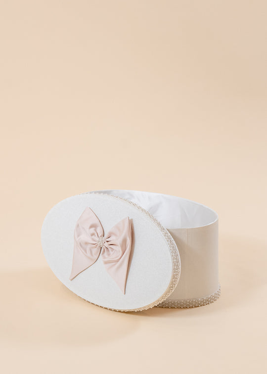 Patricia Chest Cream Cappuccino Cover On Lid AnneBebe