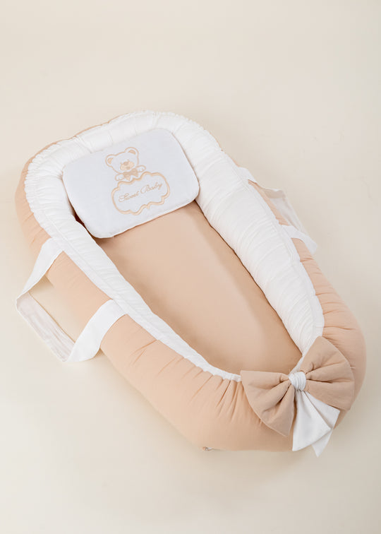 BabyNest Bej Cu Interior Crem Perna Brodata AnneBebe