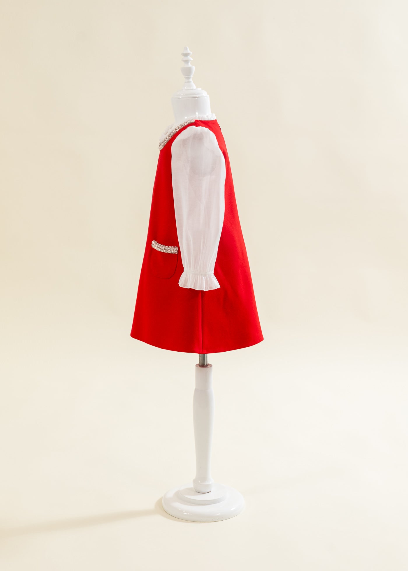 Rochita Rosie Cu Perle La Gat Si Buzunare AnneBebe