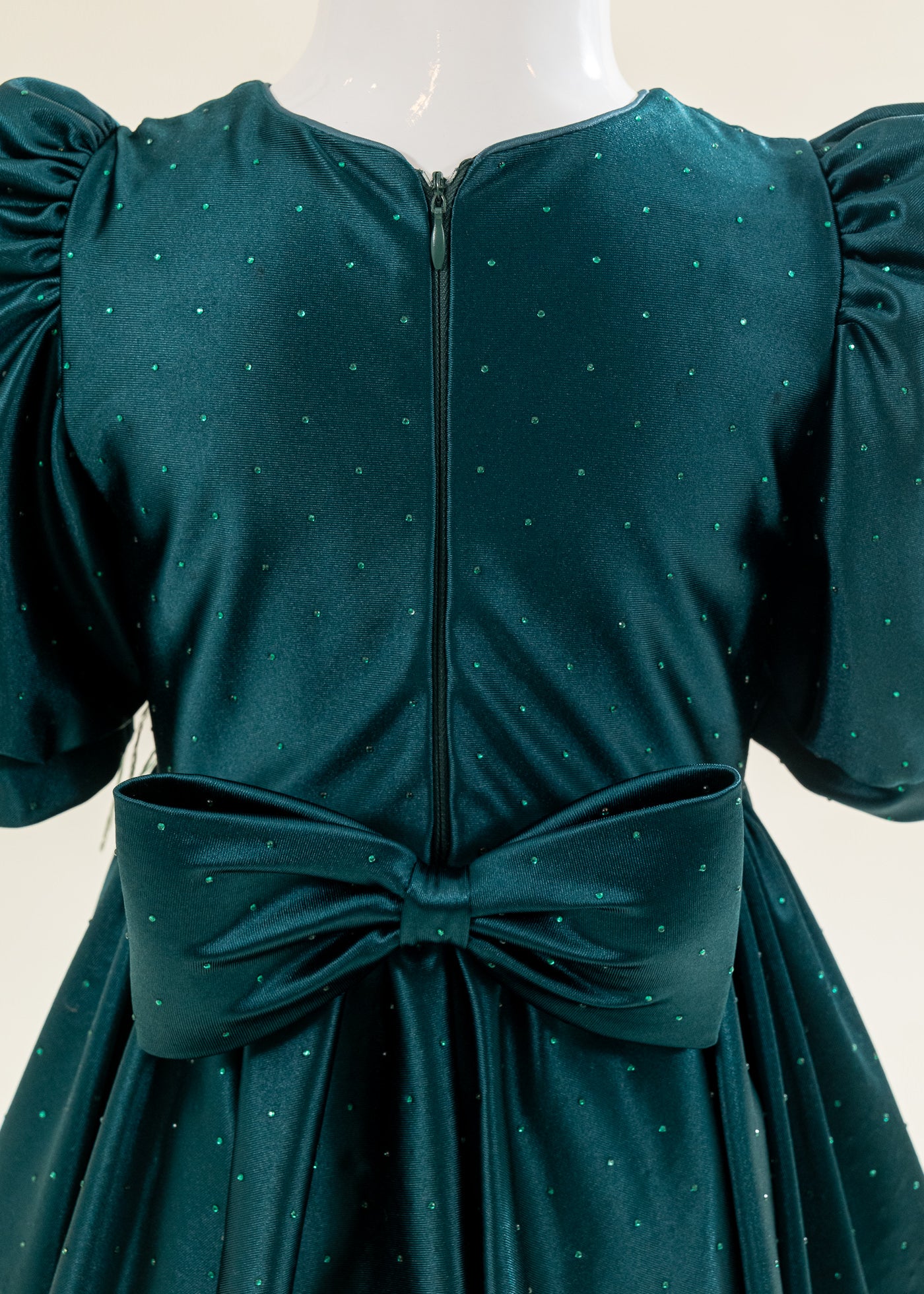 Rochita Verde Cu Pietricele Si Accesoriu Cu Fulgi In Talie AnneBebe