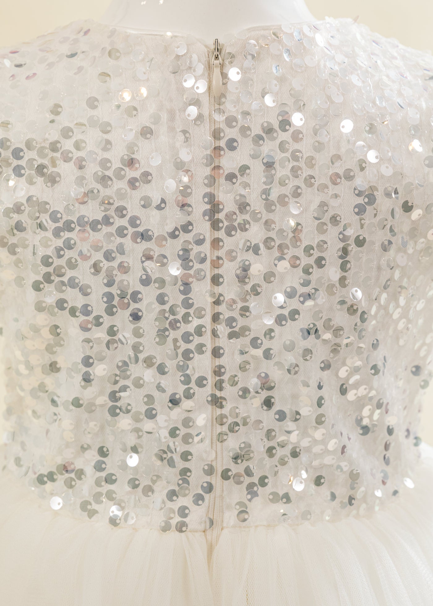 Rochita Fulg De Nea Cu Paiete Argintii Pe Bust AnneBebe