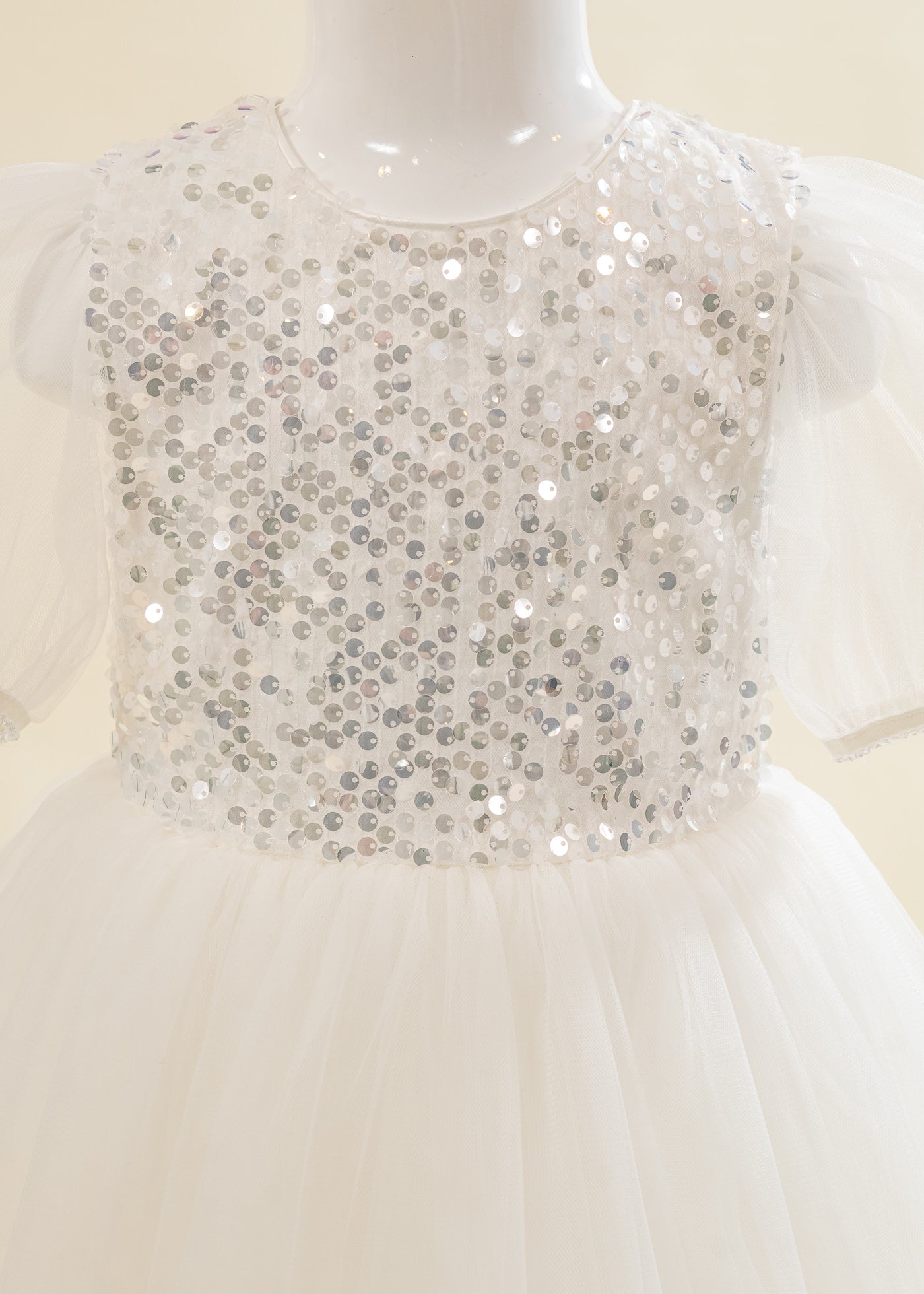 Rochita Fulg De Nea Cu Paiete Argintii Pe Bust AnneBebe