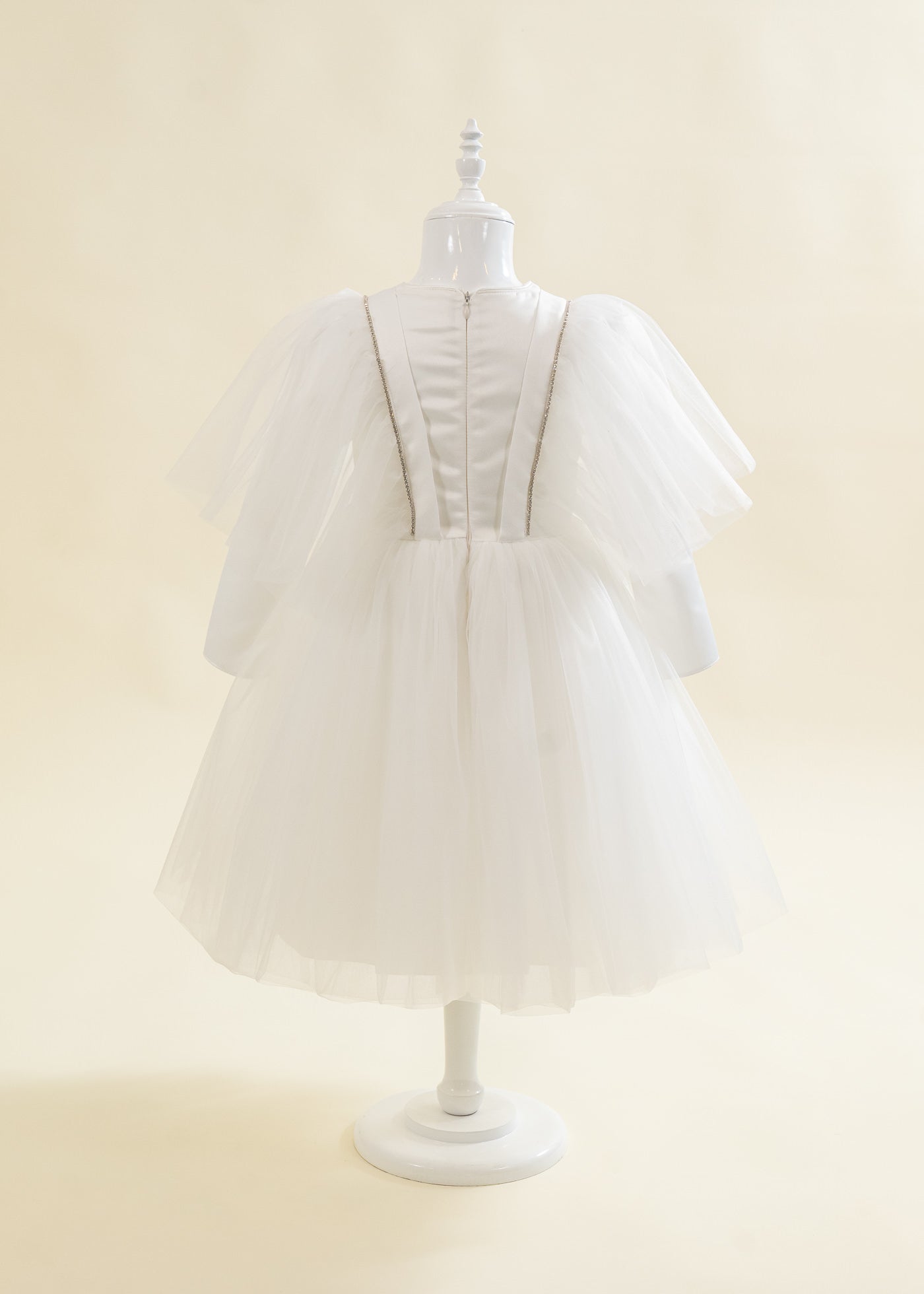 Rochita Crem Volan La Maneca Si Strasuri Argintii AnneBebe