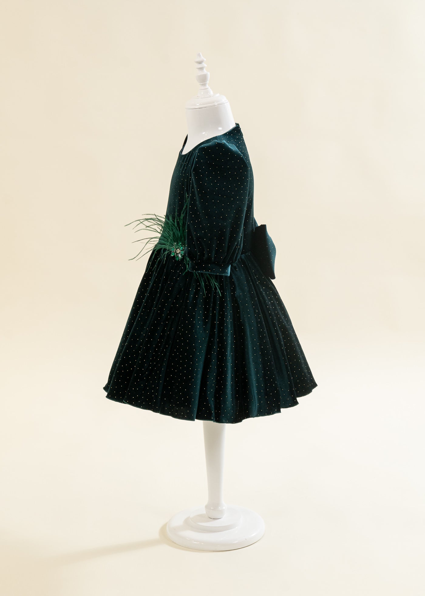 Rochita Catifea Verde Cu Auriu Si Fulgi In Talie AnneBebe