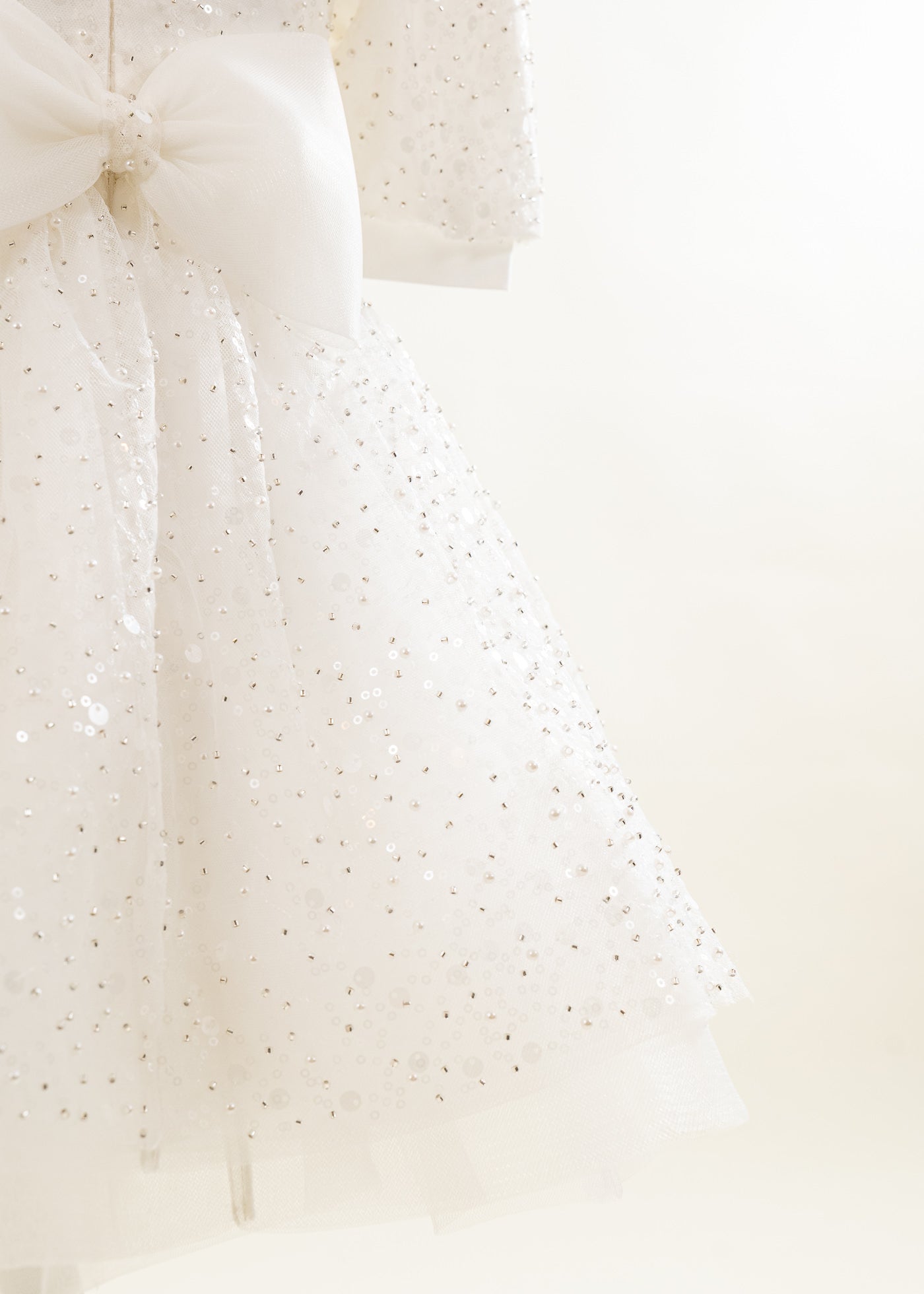 Rochita Eliza Organza Cu Tull Crem Perlute Si Paiete AnneBebe