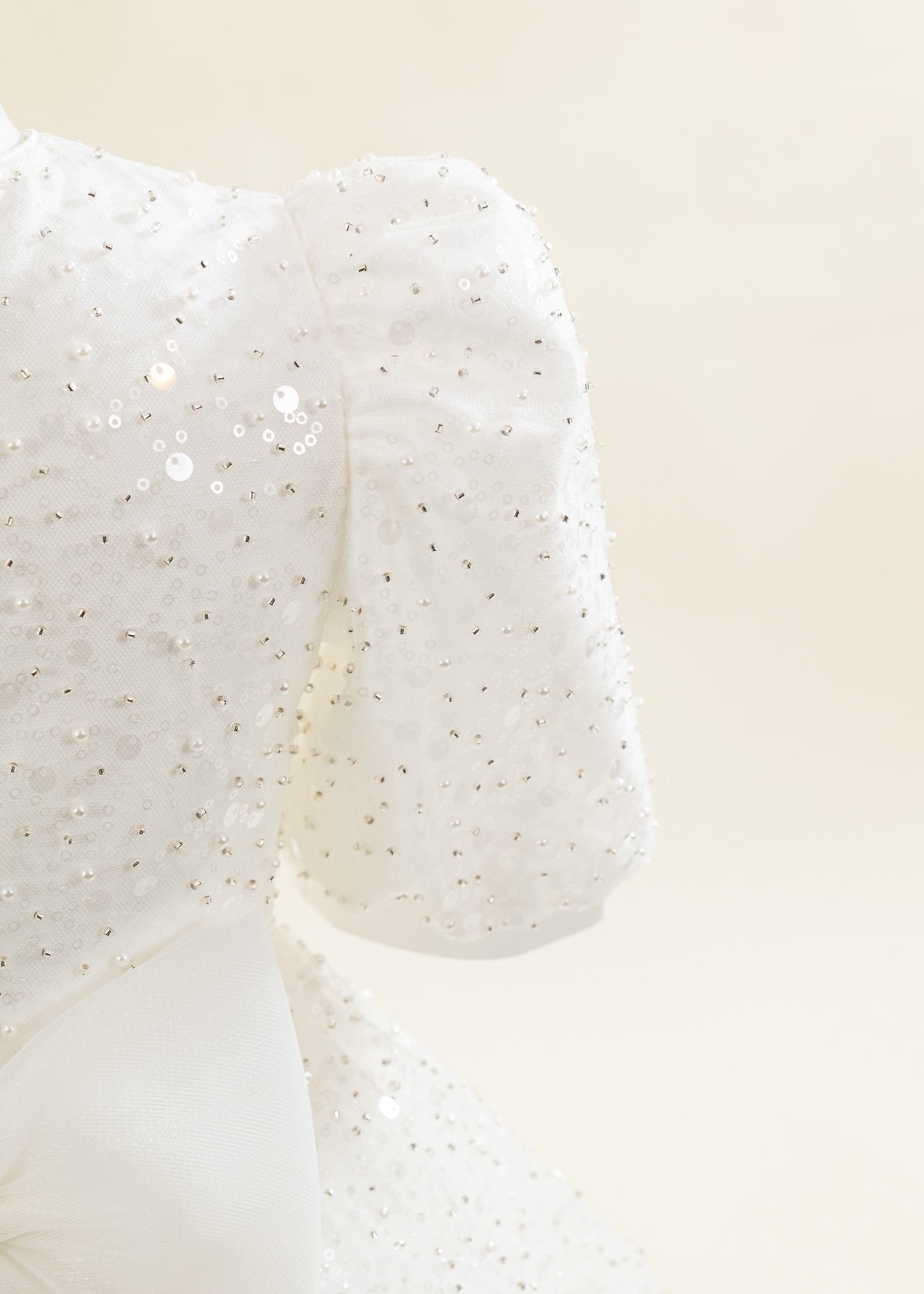 Rochita Eliza Organza Cu Tull Crem Perlute Si Paiete AnneBebe