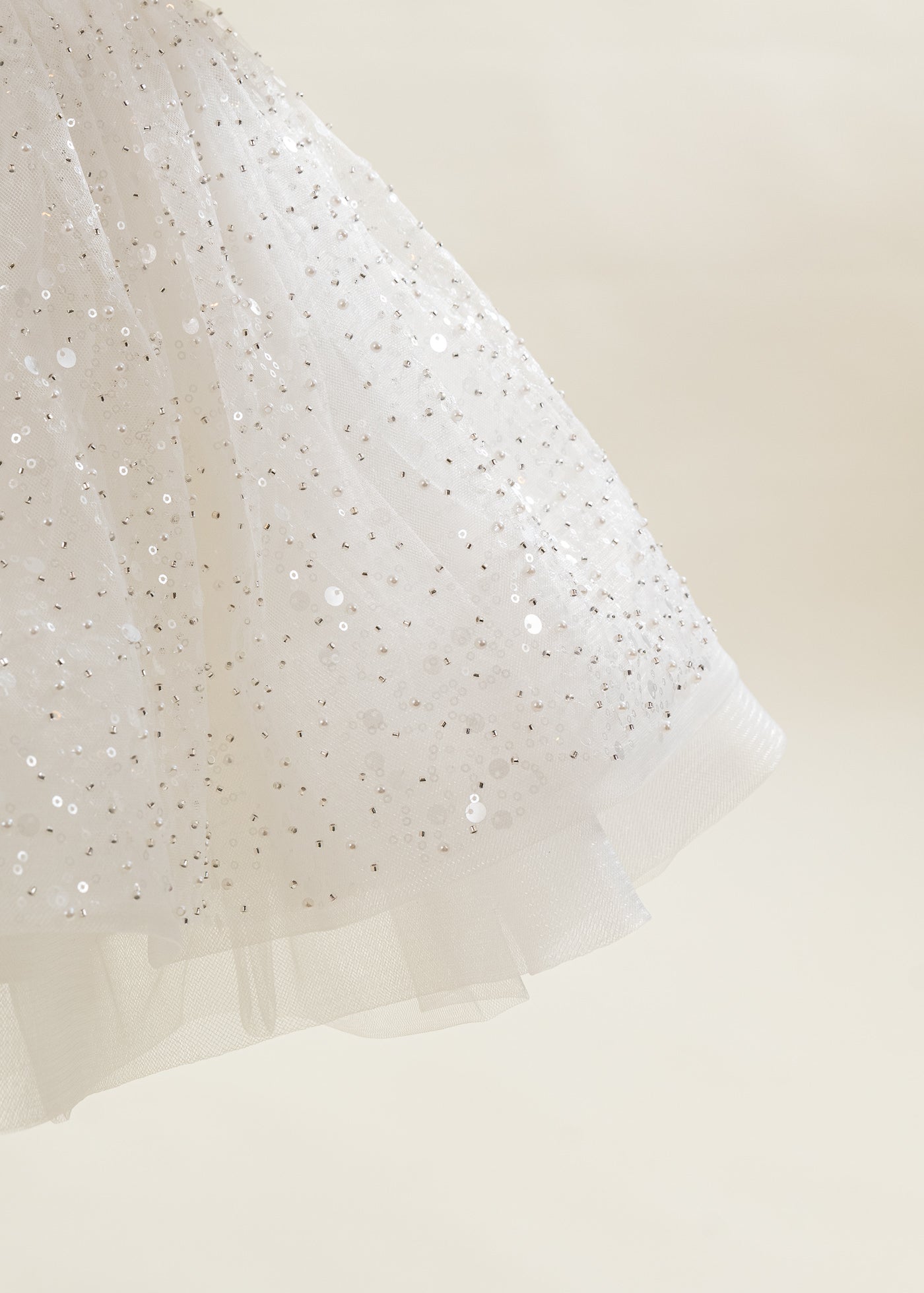 Rochita Eliza Organza Cu Tull Crem Perlute Si Paiete AnneBebe