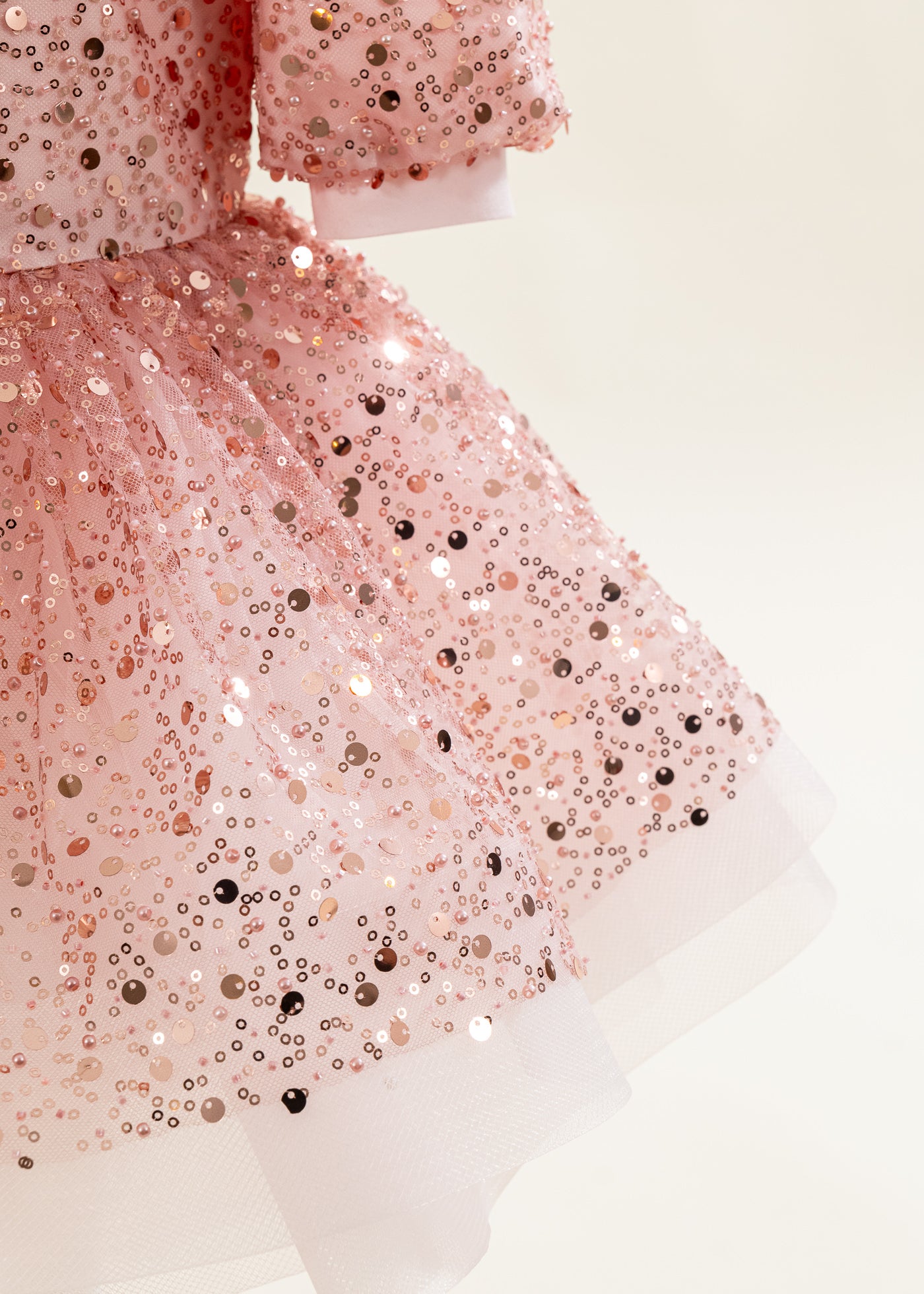 Rochita Tull Roz Cu Paiete Roz AnneBebe