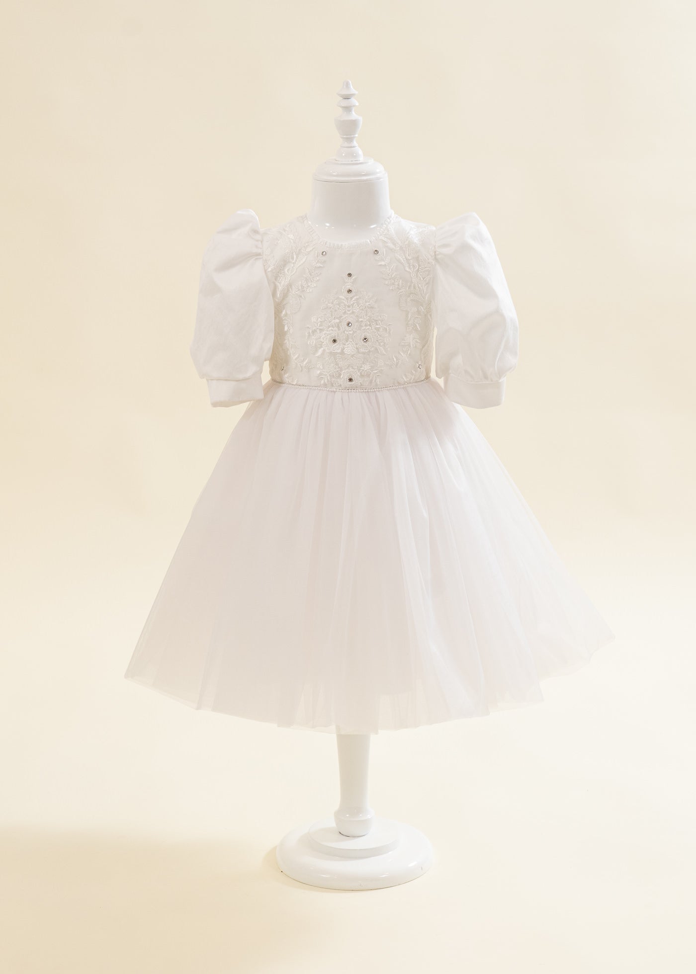 Rochita Alba Bust Dantela Cu Pietricele AnneBebe