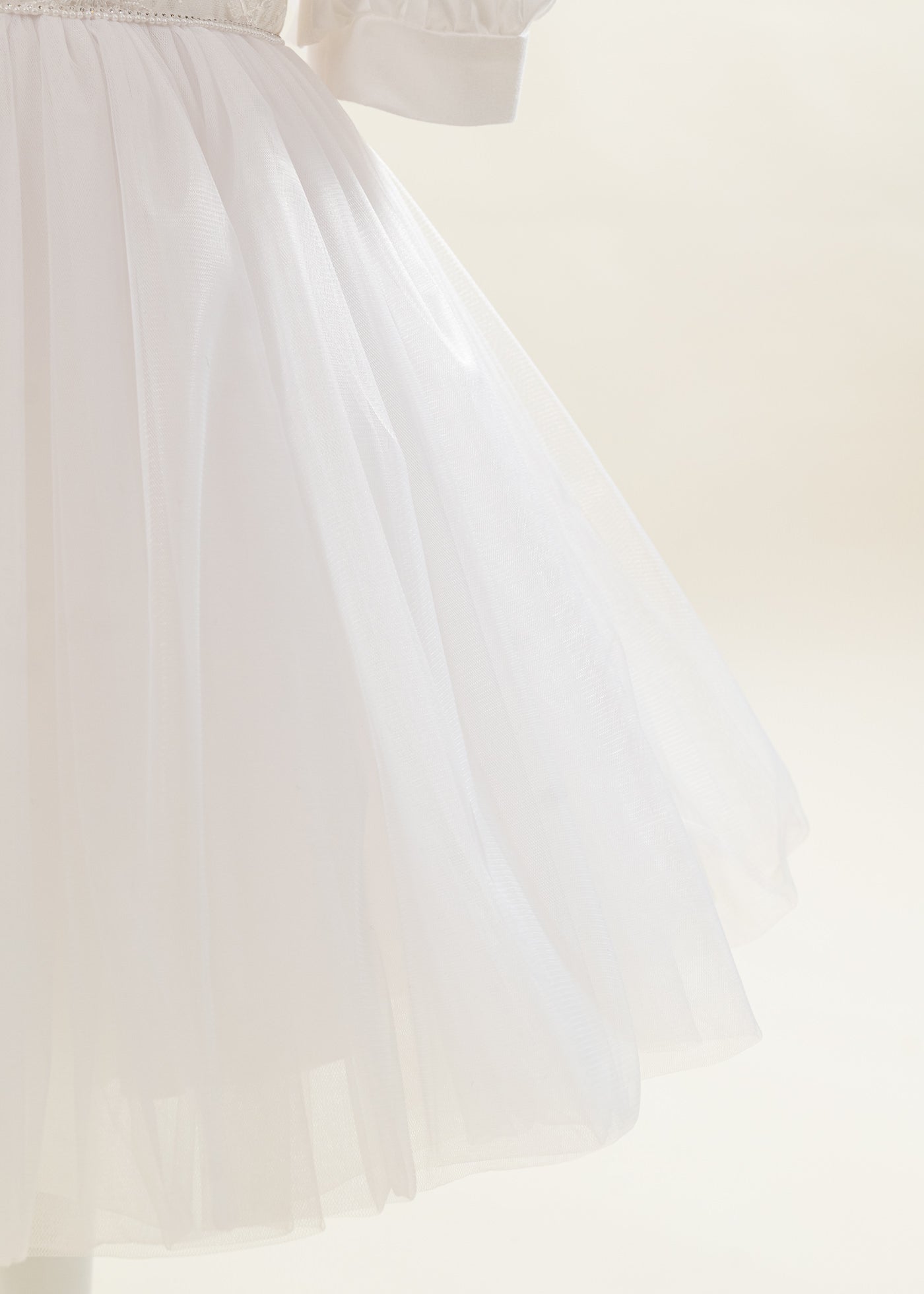 Rochita Alba Bust Dantela Cu Pietricele AnneBebe