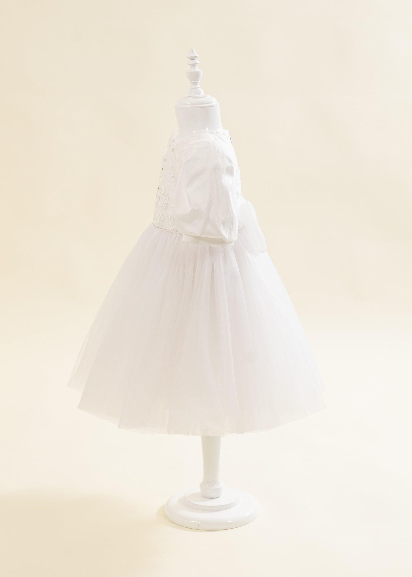 Rochita Alba Bust Dantela Cu Pietricele AnneBebe