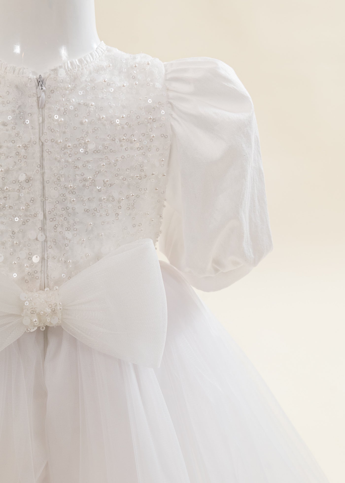 Rochita Alba Bust Paiete Fusta Tull AnneBebe