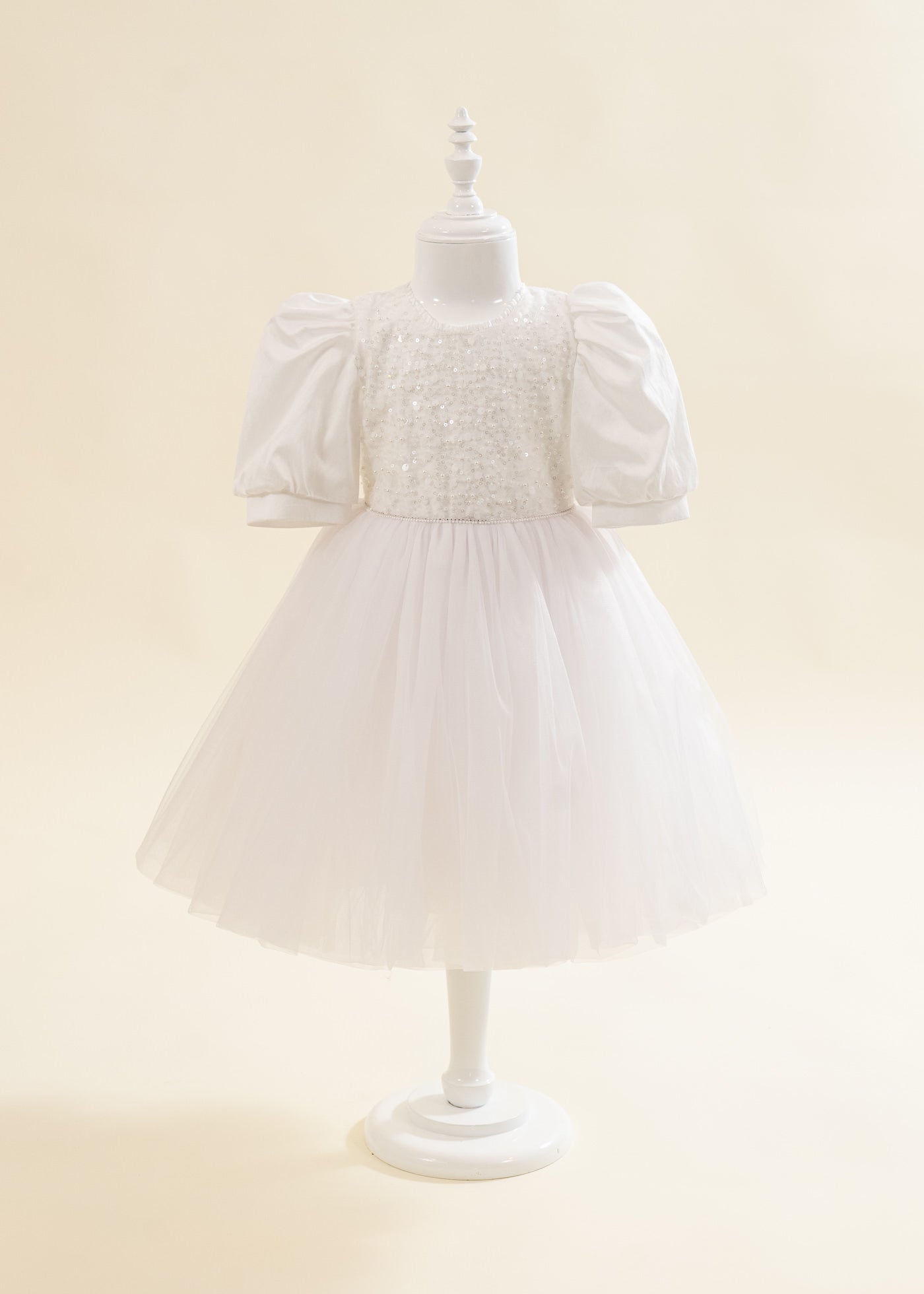 Rochita Alba Bust Paiete Fusta Tull AnneBebe