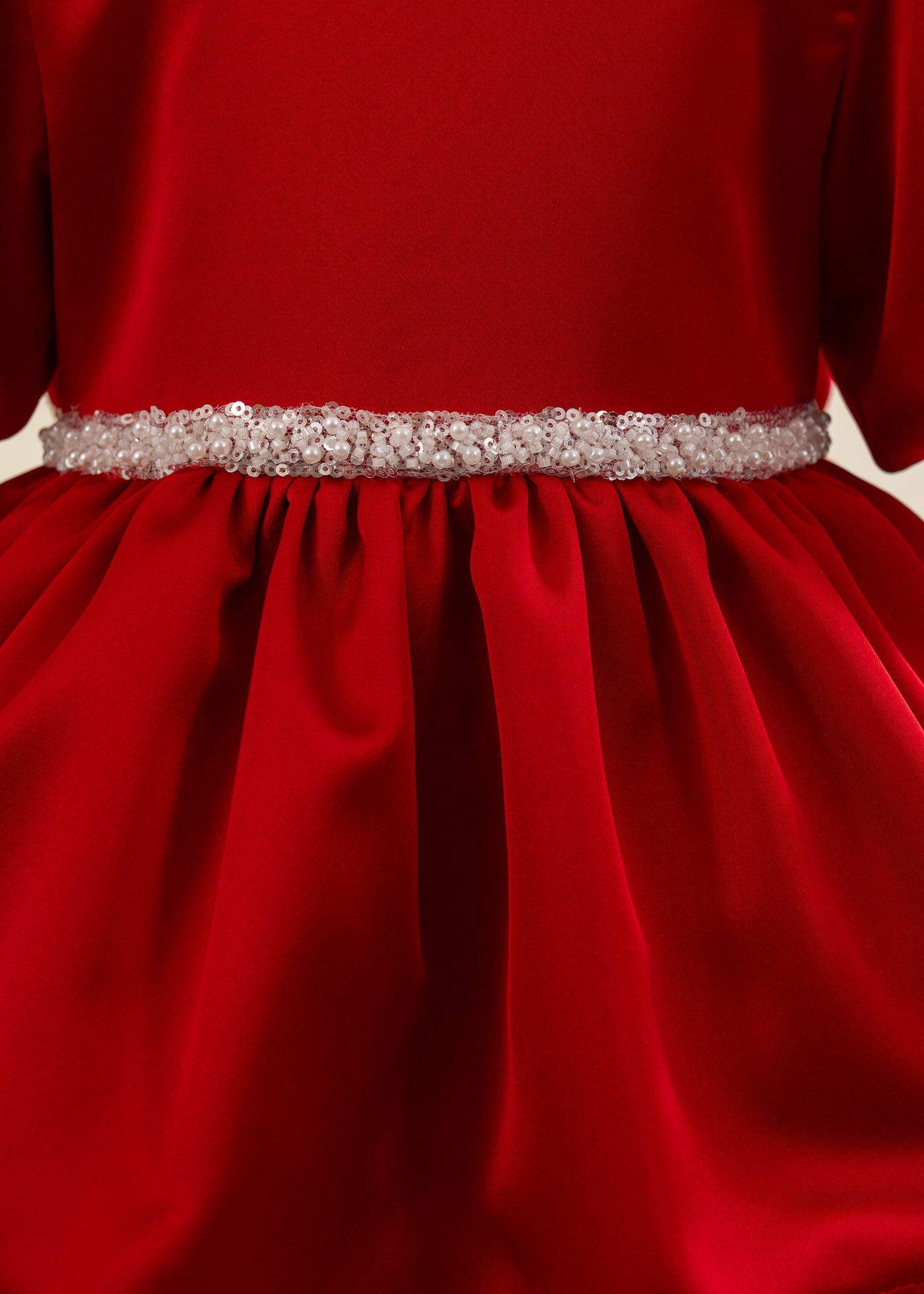 Rochita Tafta Rosie Si Perle Cu Paiete In Talie AnneBebe