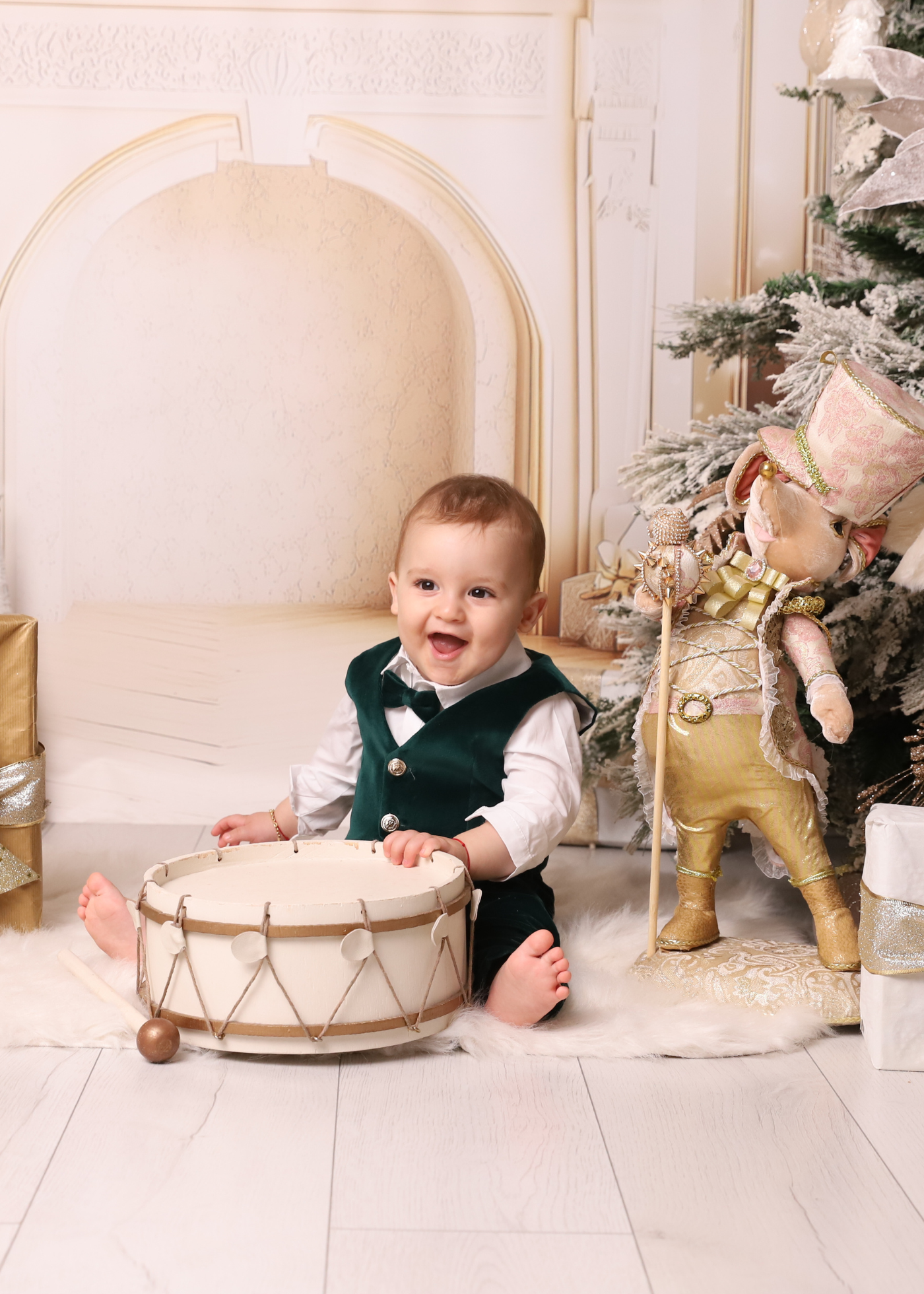 Ayan Green Velvet Costume AnneBebe