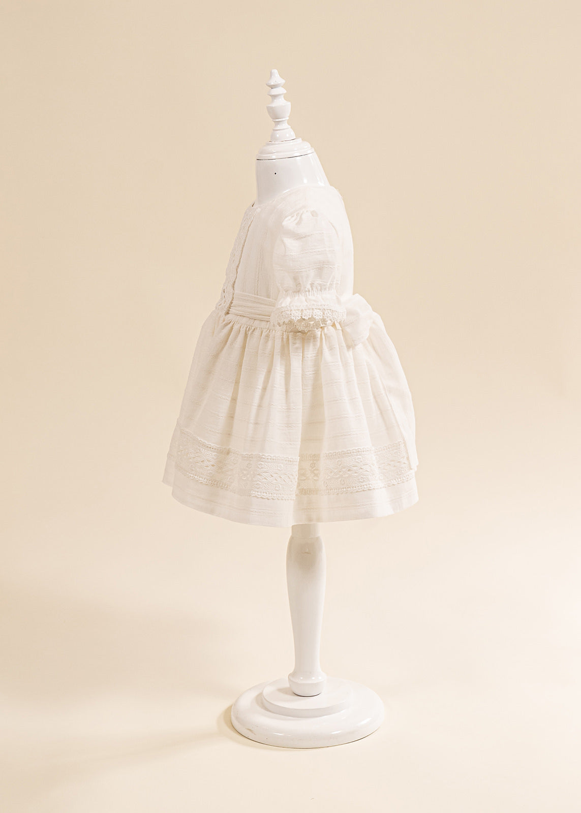 Rochita Brandusa Crem Traditionala AnneBebe