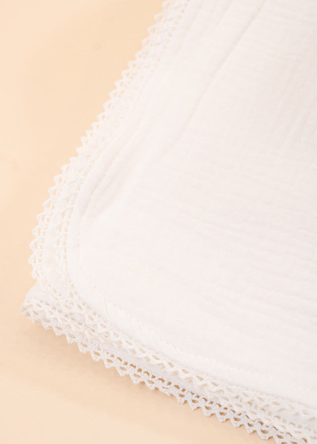 Trusou Radu Cream Muslin Nasturas AnneBebe