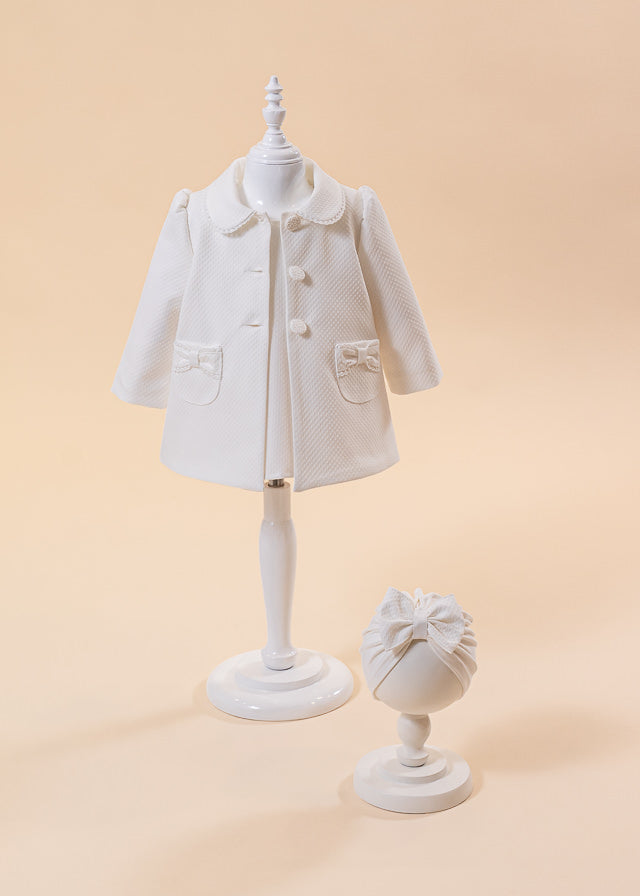 Cream Girls' Coat Straight Fold Back Angled Collar Rhombus Model